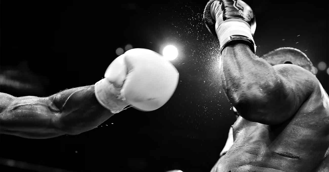 Analyzing Boxing Odds for Super Fights